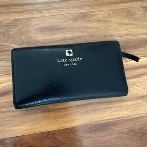 Kate Spade Elegant Black Leather Wallet